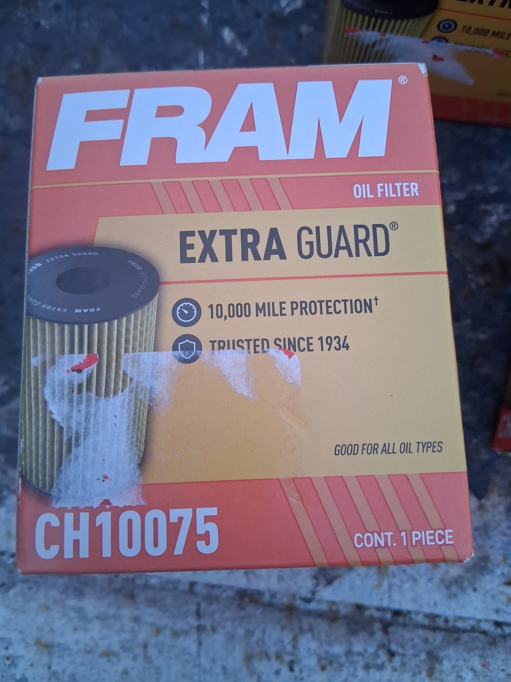 Extra Guard Oil Filter CH10075 - Lot Of 3